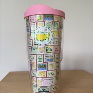 Masters Tumbler with Pink Lid
